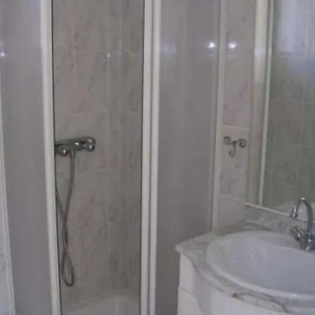 Villa Marseillan-plage, 3 Pieces, 7 Personnes - Fr-1-326-552